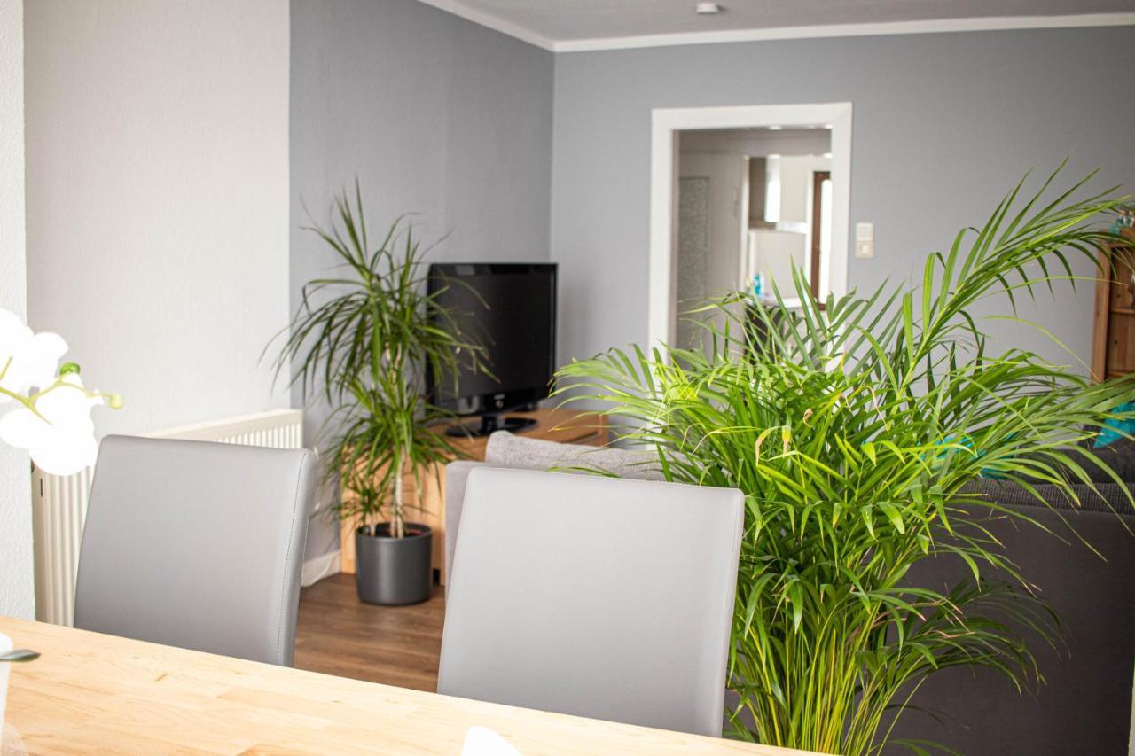 Ferienwohnung Am Schlosspark Ebersdorf  외부 사진