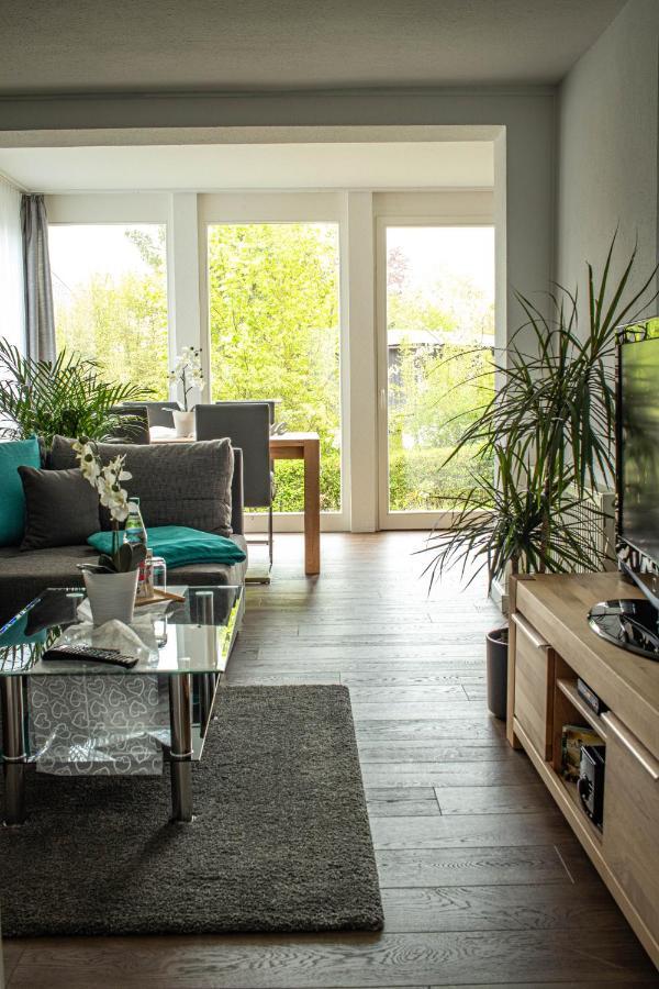 Ferienwohnung Am Schlosspark Ebersdorf  외부 사진